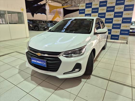 CHEVROLET ONIX 1.0 TURBO FLEX PLUS PREMIER AUTOMÁTICO CHEVROLET ONIX 1.0 TURBO FLEX PLUS PREMIER AUTOMÁTICO